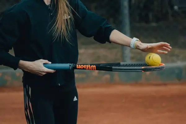 Raquete de Beach Tennis para iniciantes: Escolha a Melhor e Aproveite ao Máximo o Esporte
